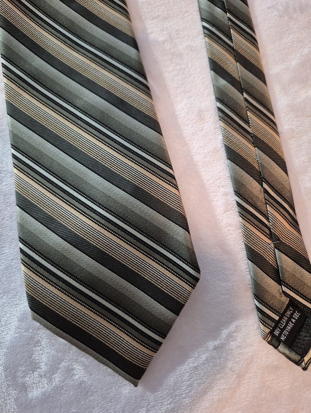 Joseph And Feiss Classic Men's Striped Silk Tie in Gray and Black